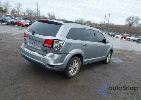 2017 Dodge Journey Sxt z USA, uszkodzony, nr VIN 3C4PDCBB9HT612053